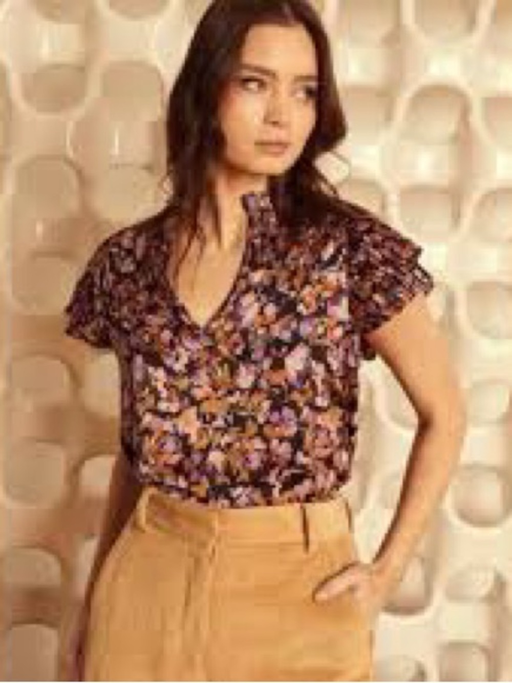 Caballero x Anthro Herrero Floral Flutter Sleeve Blouse
